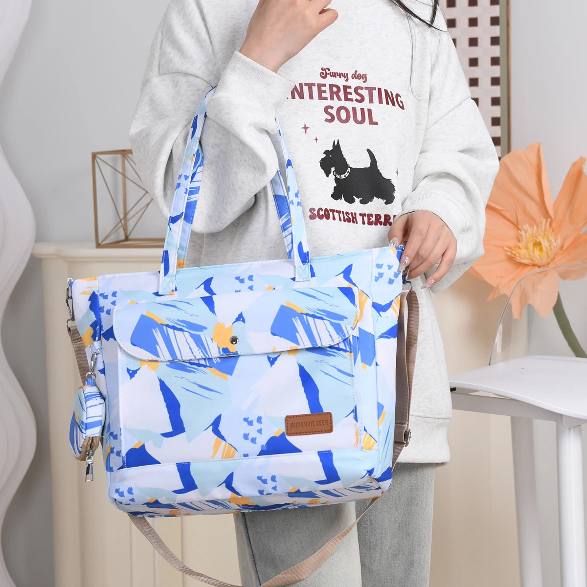 Multi-Layer Chic Stylist Travel Tote Bag