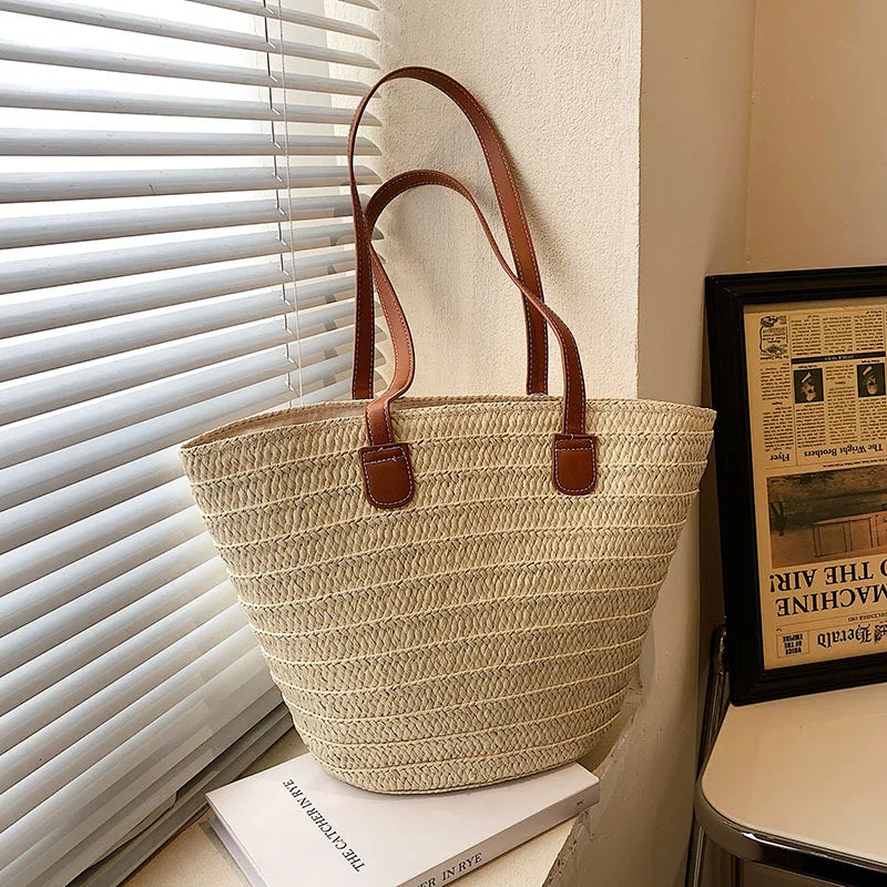 Stylish Straw Shoulder Bag